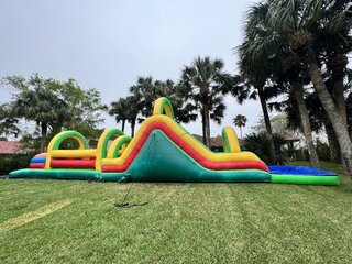 Fearless maze obstacle course waterslide 