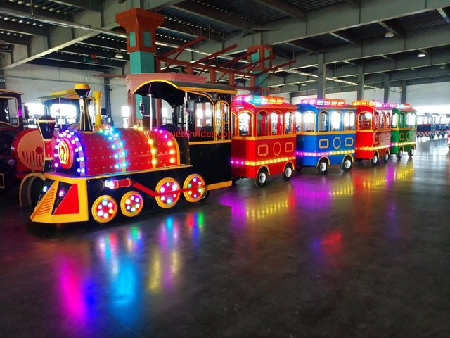 Bay Area Locomotive Battery Powered Trackless Train