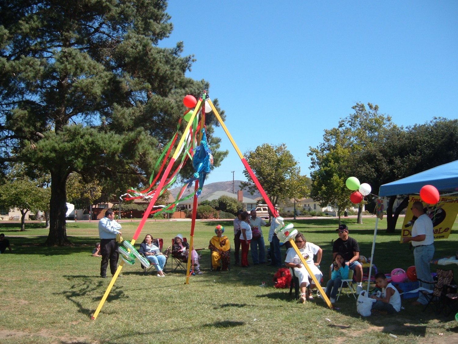 Piñata Stand  Santa Clarita CA