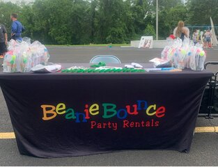 Beanie Bounce Table Linen