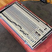 Mixer - Behringer Eurodesk SL3242FX 36 Channel Analog Mixer 