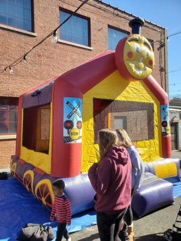 Train Bounce