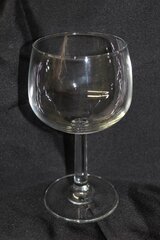 Wine Glass - Balloon Circle - Rack 16