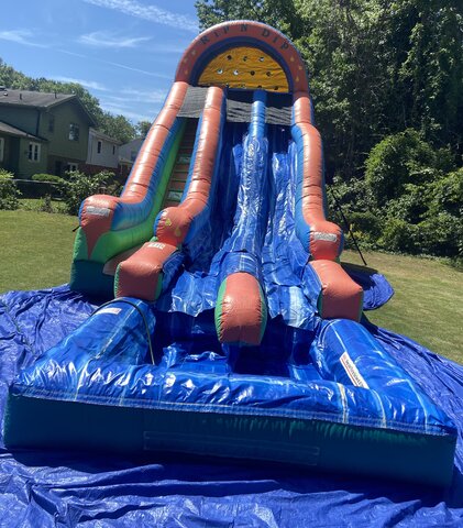 The Colossal Rip n Dip 20ft dbl lane waterslide w/pool