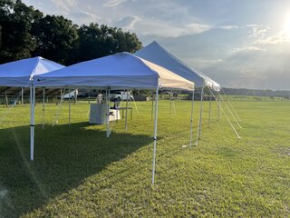 Pop up tent 10x10