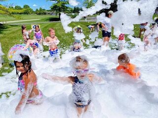 1 Hour Foam Party