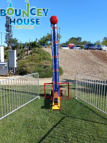High striker carnival game rental for school carnivals and field days in Sacramento from Bouncey House Rentals