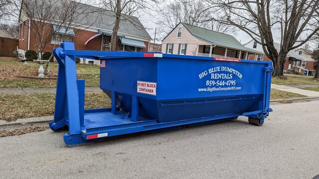 10 Yard Dumpster Service