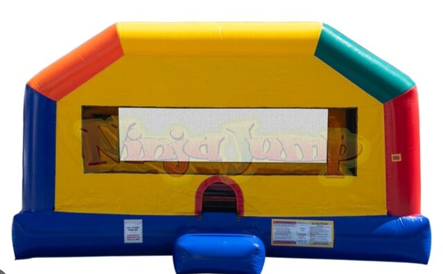 A BOUNCE HOUSE EXTRA LARGE