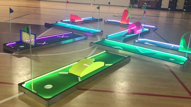 Portable LED Mini Glow Golf Course