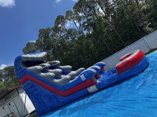18ft Riptide Rush w/Pool