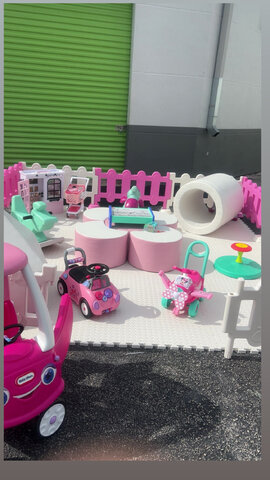 Toddler play zone chaotic zone 
