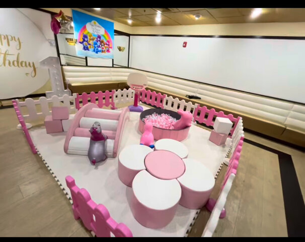 Toddler soft play pink and white 