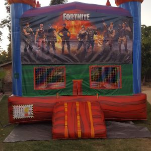 FORTNITE BOUNCE HOUSE WITH MINI BASKETBALL HOOP