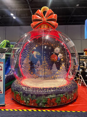  Deluxe Life-Size Giant Ornament Inflatable Novelty Human Snow Globe Rental