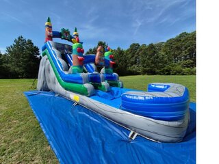 19' Tiki Island Inflatable Dry Slide
