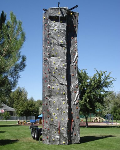 32 ft Rockwall