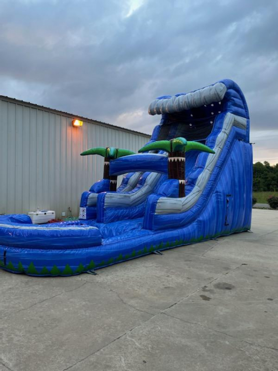 20 Ft. Water Slide w/Pool ** 16-20-01