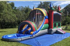 Deluxe Bounce House