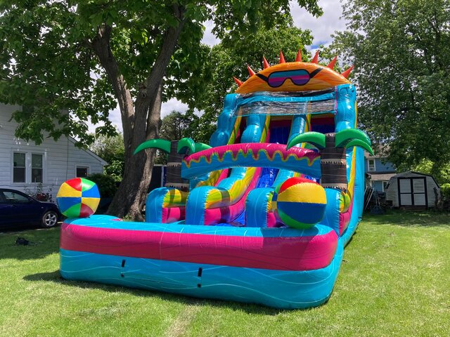 Beach-Sun water slide