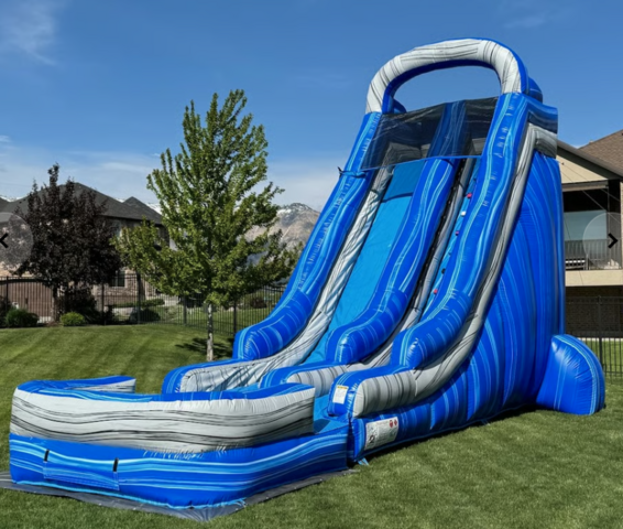 22-ft Blue Lightning