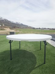 60-inch White Round Tables