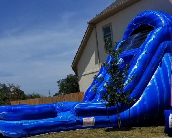 #313 Blue Lagoon  Wet  25'L x 16'W x 18'H @