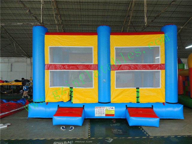 Mega Bounce  16 X 16