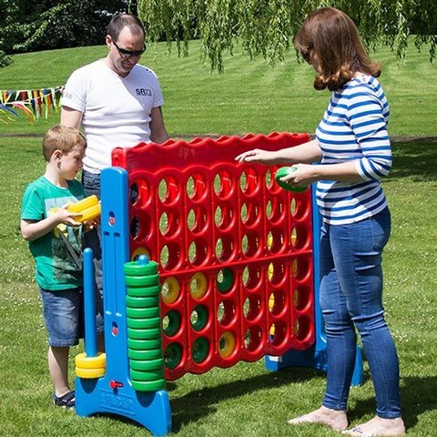 Giant Connect 4 Game