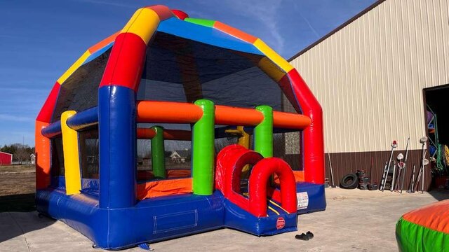 Big Bubba Giant Bounce House Rental in Dallas TX by Bounce Universe 