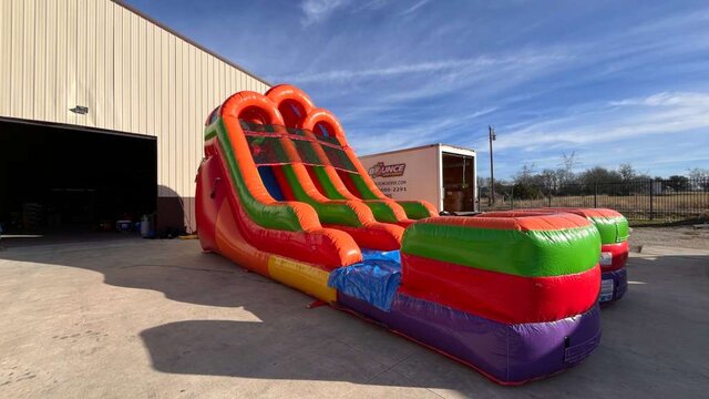 Dual Lane Water Slide Rental in Dallas from Bounce Universe Party Rentals