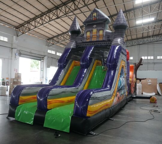 Haunted Castle Double Lane Obstacle Course