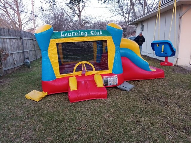 Small Bounce House rental Dallas TX