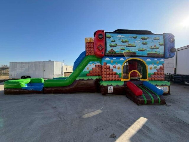 Super World Bounce House Rental in Dallas - Bounce Universe