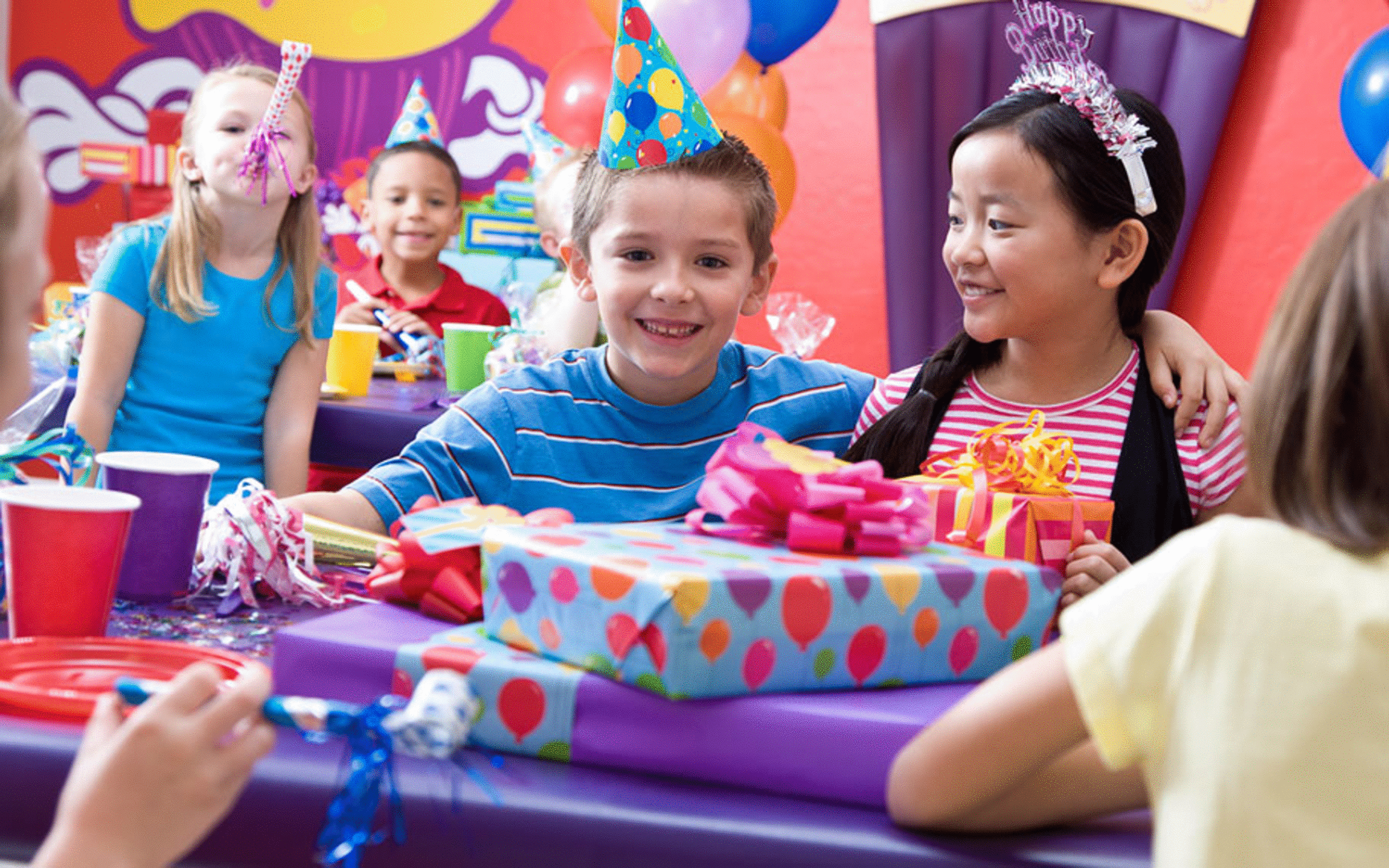 Kids On The Moon Bounce House Party Rental