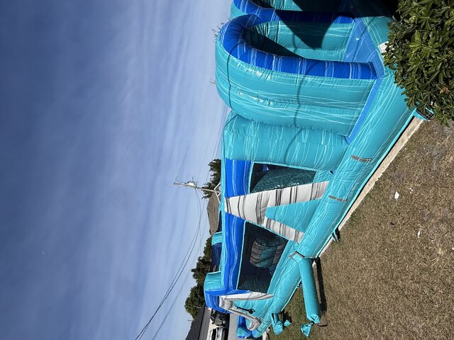 46ft Bahama Breeze Obstacle Course