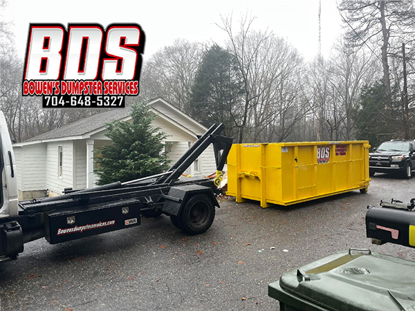 Mt. Holly, North Carolina: Dumpsters Recommended For Yard Waste Removal