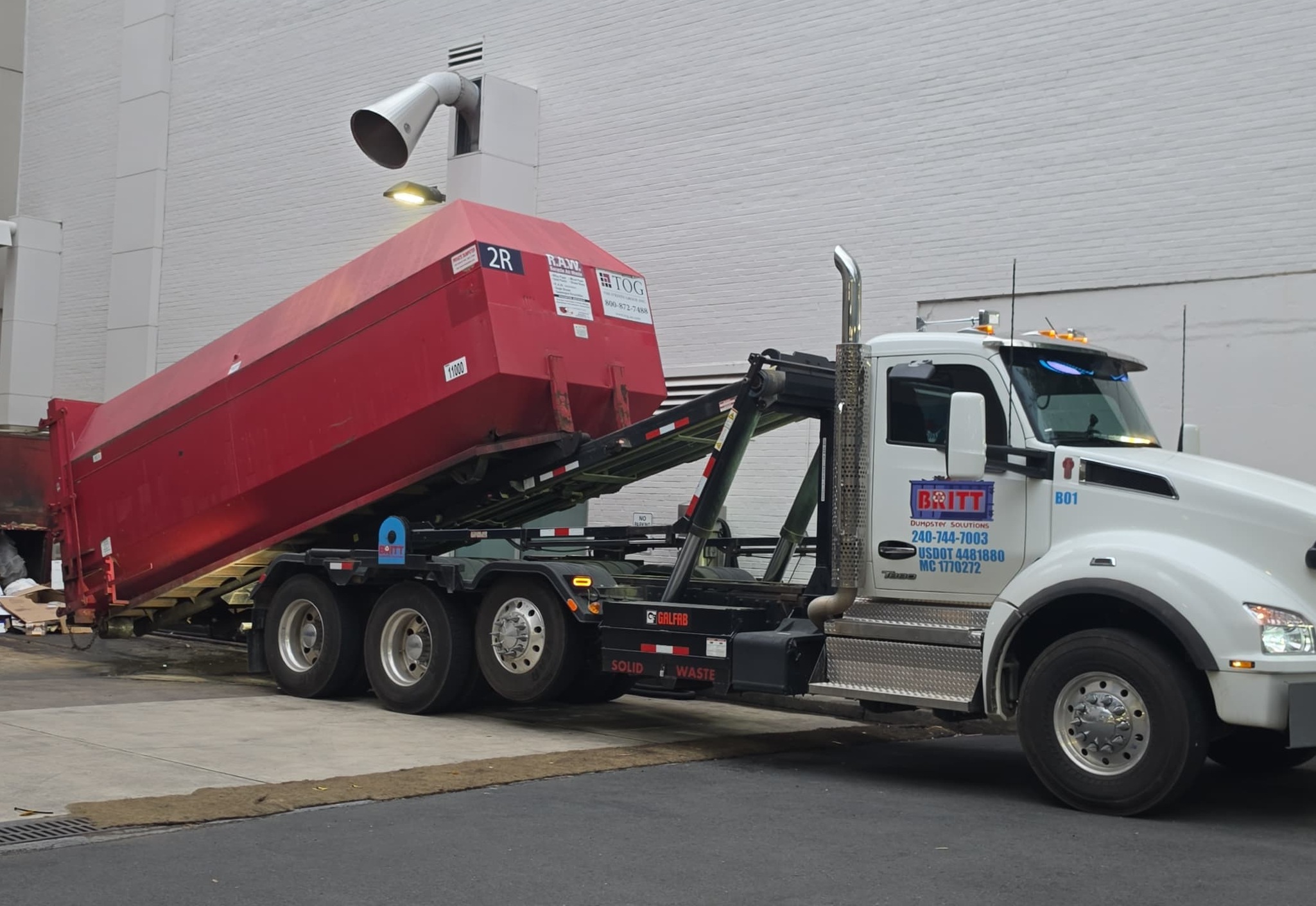 compactor haul for commercial and industrial 