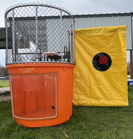 Dunk Tank (traditional)