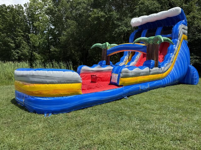 Epic Wave Waterslide with Pool