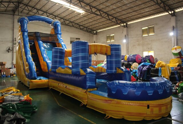 18Ft Inflatable Splash With Slip and Slide