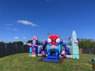 Spidey & his amazing friends playground