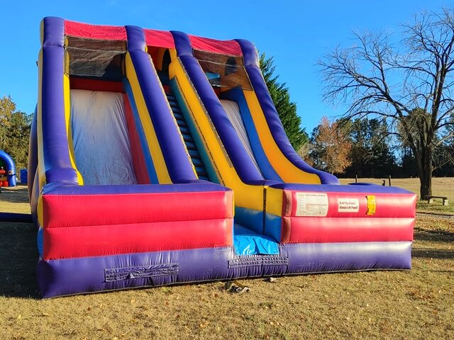 Double Lane Dry Slide with Center Climb and Two Sliding Lanes