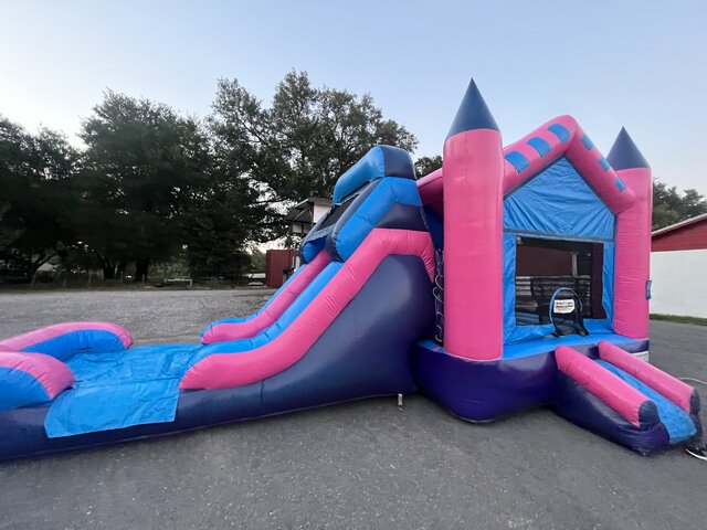 206-ENCHANTED BOUNCE HOUSE WET/DRY