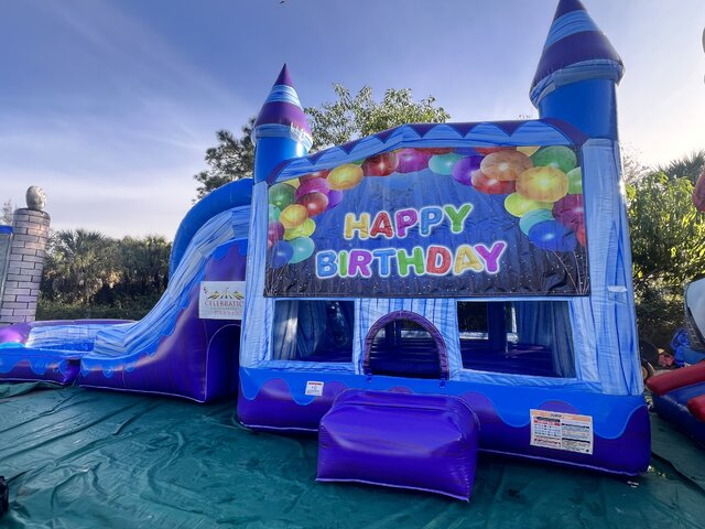 203- FANTASTIC TITAN BOUNCE HOUSE WET/DRY with Banner 1