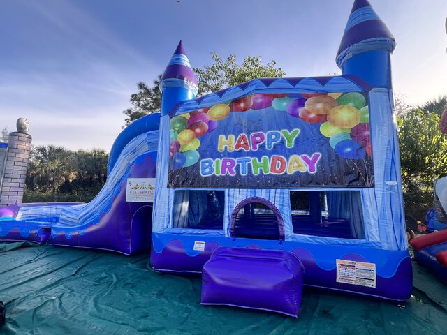 203- FANTASTIC TITAN BOUNCE HOUSE WET/DRY  HAPPY BIRTHDAY 