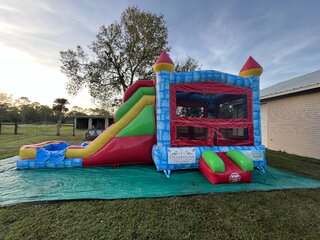 KINGDOM BOUNCE HOUSE WET/DRY