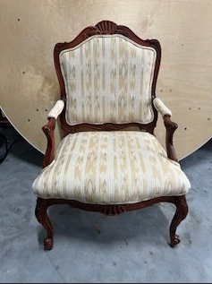 Chair (Beige)