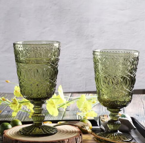 Water Goblet / Vintage Green 9oz 