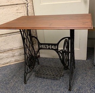 Singer Table: Black with  2' x 3' Wood Top